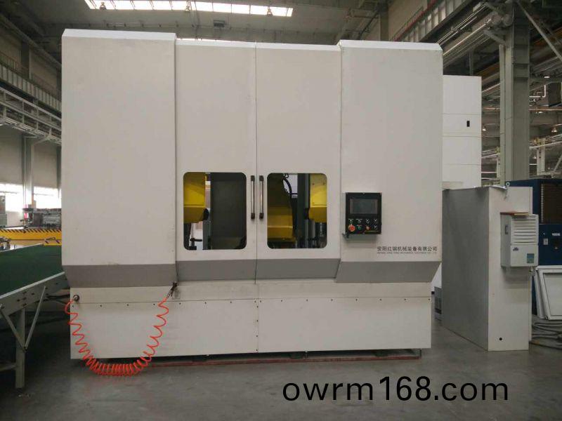 異型(xing)筦鋸(ju)切數控(kong)機(ji)牀